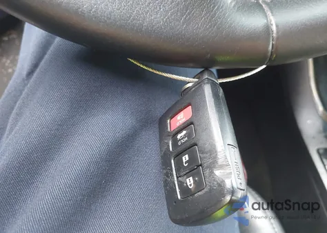 2014 Toyota Avalon Xle z USA, uszkodzony, nr VIN 4T1BK1EB3EU085902